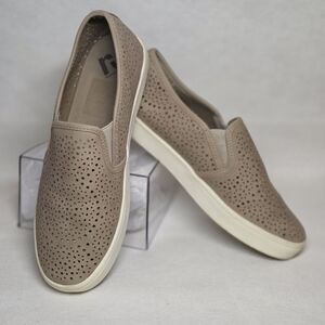Report Taupe Cutout Design Slip-On Loafer Womens Size 8